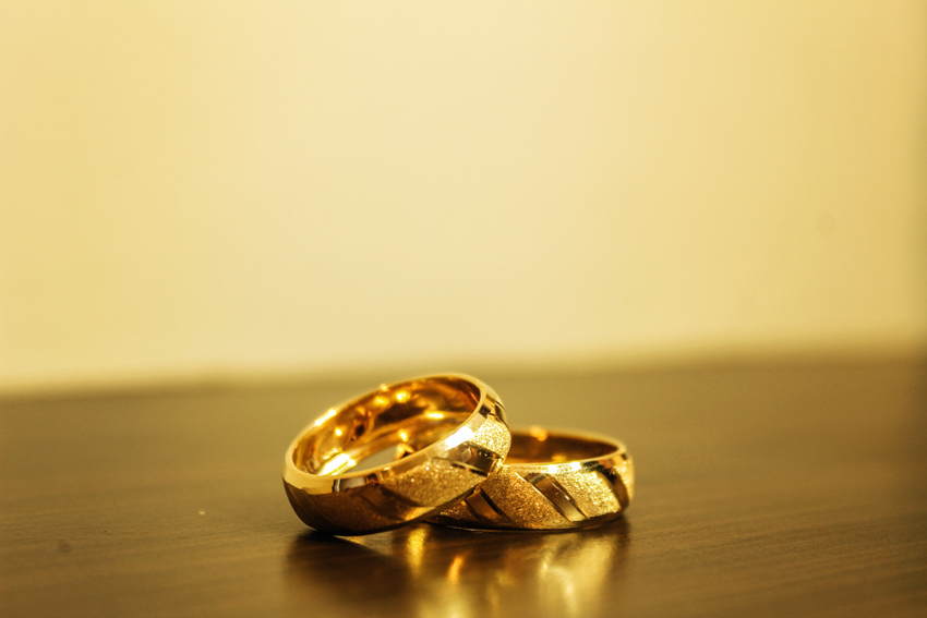 alianzas de matrimonio oro blanco